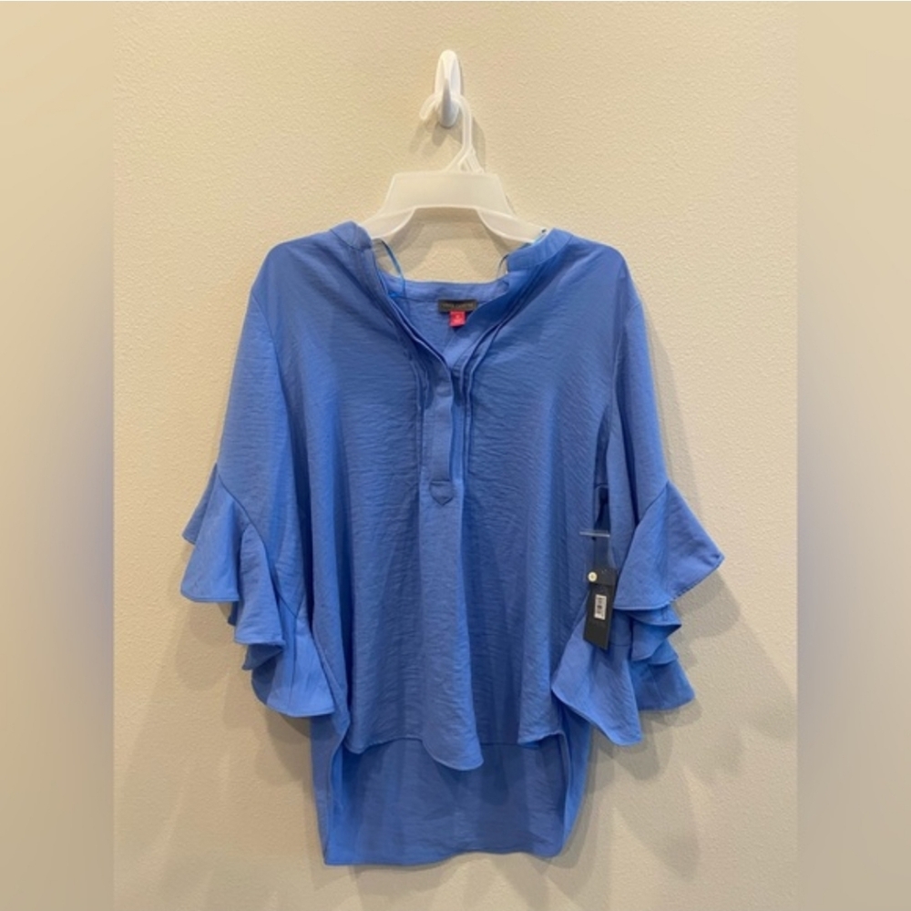 Vince Camuto Blue Flutter Sleeve High Low Blouse Size Medium